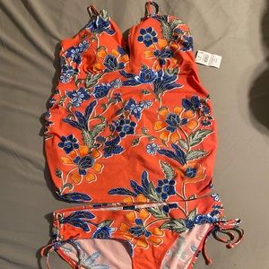 2 piece maternity bathing sure size Large